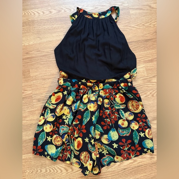 🍊 Free People Coral Tides Romper – NWT Size Small Open Back Halter 🍊 - Picture 10 of 12